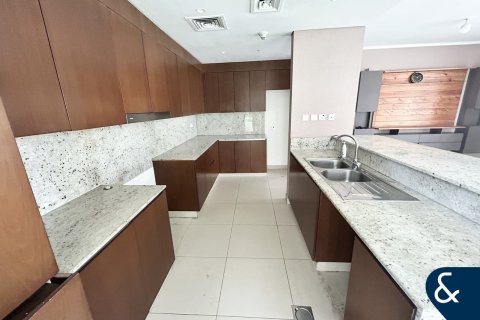 Apartamento en Dubai Hills Estate, Dubai, 3 dormitorios, 232 m², № 78864 - foto 4