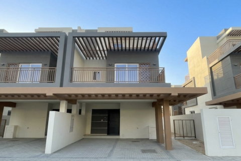 تاون هاوس في داماك هيلز (أكويا باي داماك), دبي 4 غرف نوم, 224 م² رقم 120626