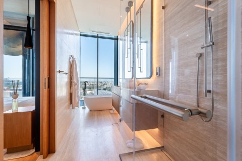 Apartment in Jumeirah, Dubai 3 bedrooms, 262 sq.m. № 120628 - photo 12