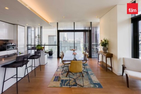 Apartment in Al Wasl, Dubai 3 bedrooms, 212.3 sq.m. № 67325 - photo 3