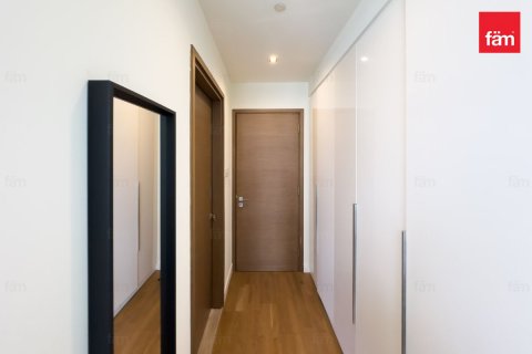 Apartment in Al Wasl, Dubai 3 bedrooms, 212.3 sq.m. № 67325 - photo 17