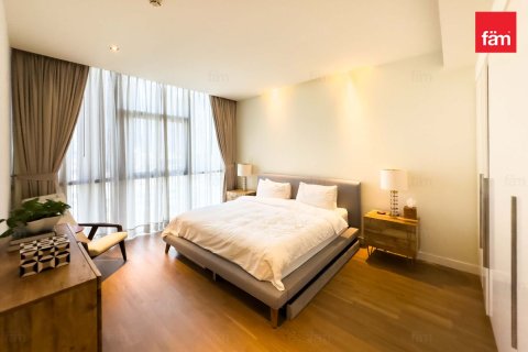 Apartment in Al Wasl, Dubai 3 bedrooms, 212.3 sq.m. № 67325 - photo 12