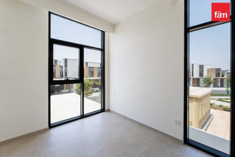 Townhouse in Dubai 4 bedrooms, 257 sq.m. № 67329 - photo 20