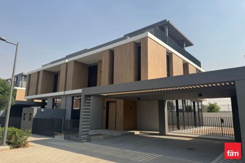 Villa in Dubai 4 bedrooms, 302.1 sq.m. № 67327 - photo 1