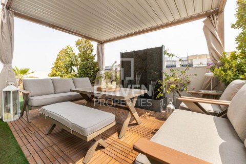 Appartement à Mirdif Hills, Mirdif, Dubai, 3 chambres, 253 m², № 64945 - photo 19