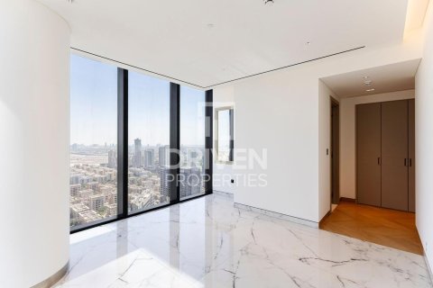 Penthouse in Dubai Internet City, Dubai 4 bedrooms, 470 sq.m. № 64947 - photo 5