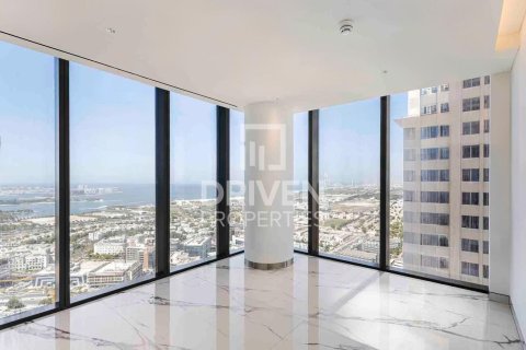 Penthouse in Dubai Internet City, Dubai 4 bedrooms, 470 sq.m. № 64947 - photo 15