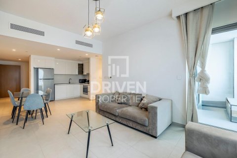 Appartement à Downtown Views II, Downtown Dubai (Downtown Burj Dubai), Dubai, 2 chambres, 101 m², № 19195 - photo 2