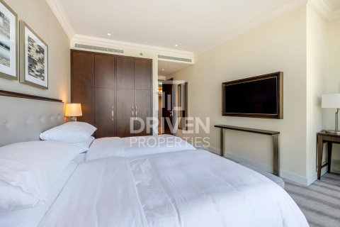 Appartement à The Address Residence Fountain Views, Downtown Dubai (Downtown Burj Dubai), Dubai, 2 chambres, 126 m², № 19196 - photo 9
