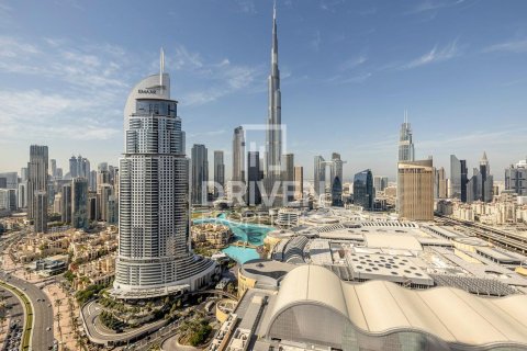 Appartement à The Address Residence Fountain Views, Downtown Dubai (Downtown Burj Dubai), Dubai, 2 chambres, 126 m², № 19196 - photo 1