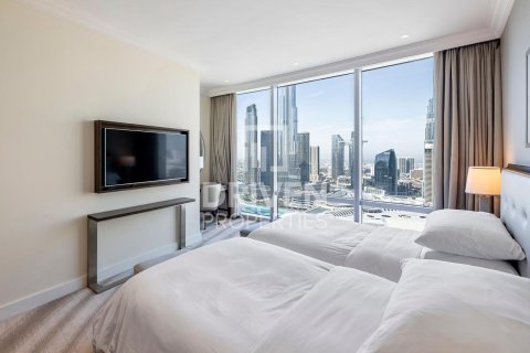 Appartement à The Address Residence Fountain Views, Downtown Dubai (Downtown Burj Dubai), Dubai, 2 chambres, 126 m², № 19196 - photo 11