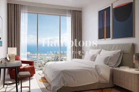 Apartment in Dubai Harbour, Dubai 2 bedrooms, 170.56990800 sq.m. № 139575 - photo 2