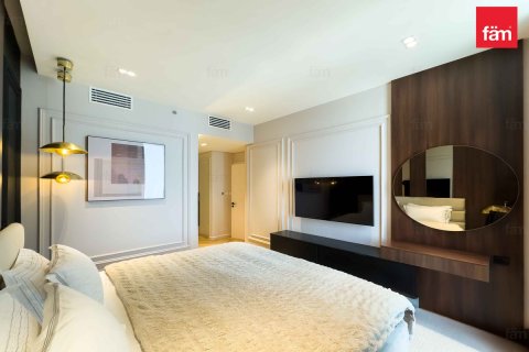 Apartment in Dubai 3 bedrooms, 152.2 sq.m. № 47771 - photo 12
