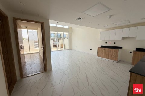 Villa en Dubai, 3 dormitorios, 106.9 m², № 47777 - foto 4