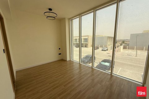 Villa en Dubai, 3 dormitorios, 106.9 m², № 47777 - foto 1