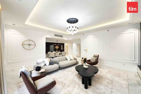 Apartment in Dubai 3 bedrooms, 175 sq.m. № 47767 - photo 3