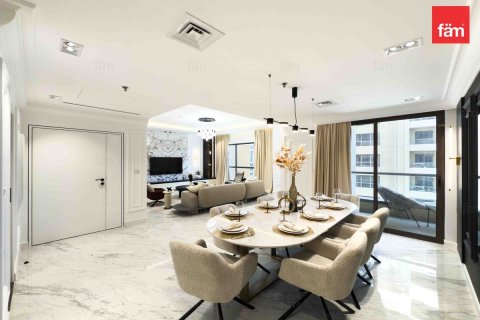 Apartment in Dubai 3 bedrooms, 175 sq.m. № 47767 - photo 12