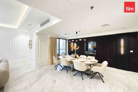 Apartment in Dubai 3 bedrooms, 175 sq.m. № 47767 - photo 11