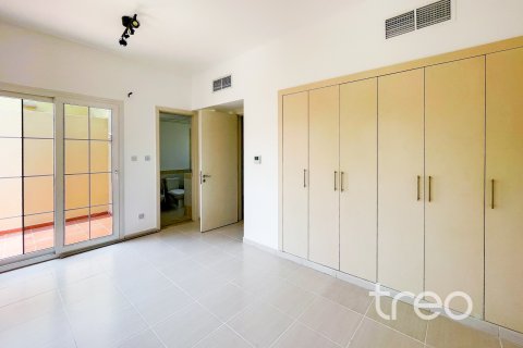 Villa in The Springs, Dubai 2 bedrooms, 153.01 sq.m. № 124812 - photo 6