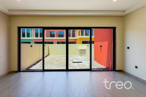 Adosado en Damac Lagoons, Dubai, 3 dormitorios, 192.68 m², № 124816 - foto 6
