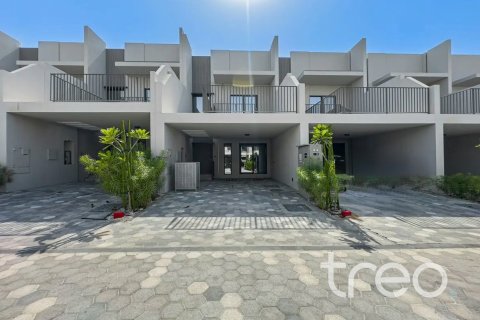 Таунхаус в Meydan, Дубай, 2 спальни, № 124815