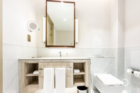 Apartamento en Address Harbour Point, Dubai Creek Harbour (The Lagoons), Dubai, 1 dormitorio, 72.56 m², № 124814