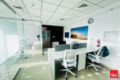 Bureau à Business Bay, Dubai, 61.4 m², № 112853 - photo 9