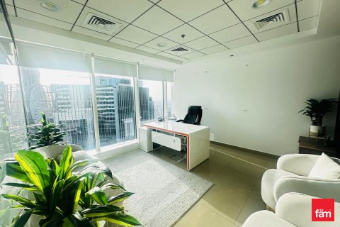 Bureau à Business Bay, Dubai, 61.4 m², № 112853