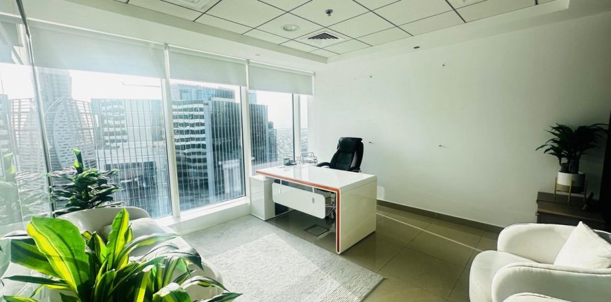 Bureau à Business Bay, Dubai, 61.4 m², № 112853