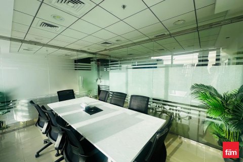 Bureau à Business Bay, Dubai, 61.4 m², № 112853 - photo 8