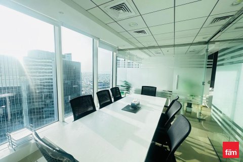 Bureau à Business Bay, Dubai, 61.4 m², № 112853 - photo 10