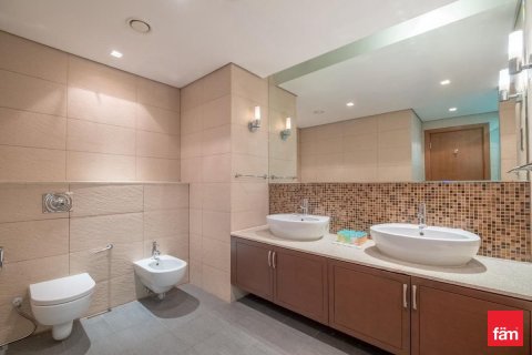 Appartement à Palm Jumeirah, Dubai, 2 chambres, 162.1 m², № 77062 - photo 6