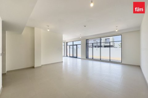 فيلا في دبي 5 غرف نوم , 372.4 م² رقم 77066 - صورة 1