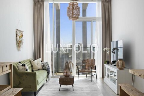 Apartment in Bloom Towers, Jumeirah Village Circle, Dubai 1 bedroom, 69 sq.m. № 45895 - photo 1