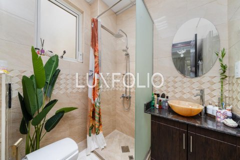 Villa à Jumeirah Village Circle, Dubai, 5 chambres, 545 m², № 45896 - photo 12