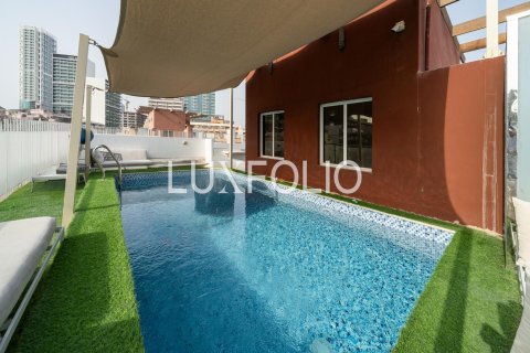 Villa à Jumeirah Village Circle, Dubai, 5 chambres, 545 m², № 45896 - photo 23