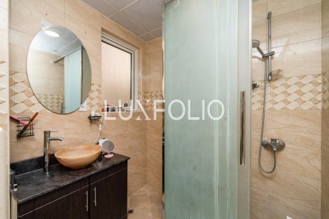 Villa à Jumeirah Village Circle, Dubai, 5 chambres, 545 m², № 45896 - photo 18