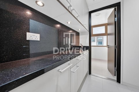 Villa in Meydan, Dubai 6 bedrooms, 554.82 sq.m. № 129563 - photo 7