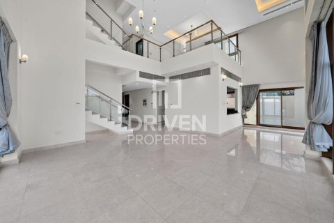 Villa in Meydan, Dubai 6 bedrooms, 554.82 sq.m. № 129563 - photo 18