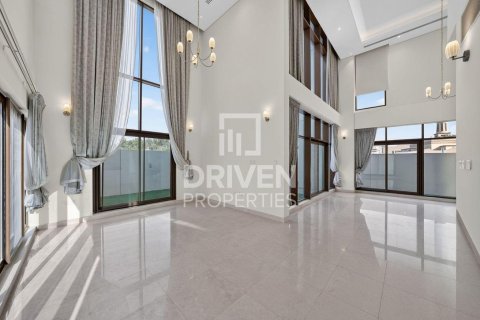 Villa in Meydan, Dubai 6 bedrooms, 554.82 sq.m. № 129563 - photo 21