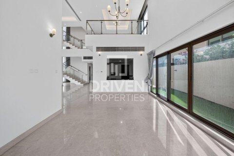Villa in Meydan, Dubai 6 bedrooms, 554.82 sq.m. № 129563 - photo 22