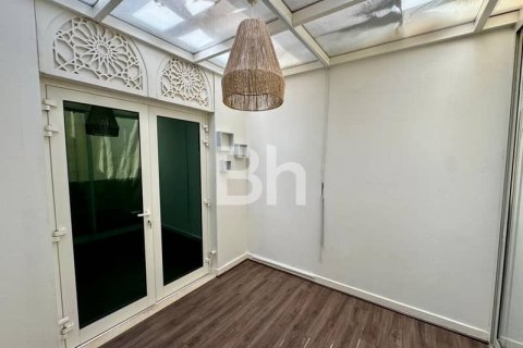 Снять в аренду таунхаус в Al Furjan, Дубай: 3 спальни, 224м², № 22990 - фото 13