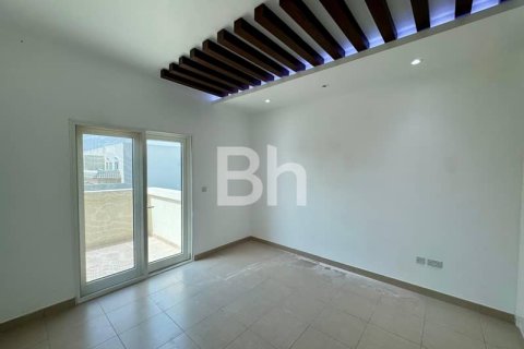 Снять в аренду таунхаус в Al Furjan, Дубай: 3 спальни, 224м², № 22990 - фото 9