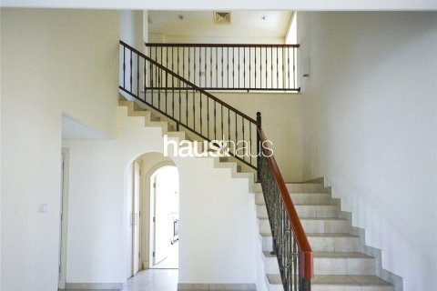 Villa in Dubai Sports City, Dubai 5 bedrooms, 403 sq.m. № 44252 - photo 5