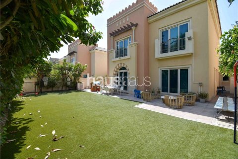 Villa in Dubai Sports City, Dubai 5 bedrooms, 403 sq.m. № 44252 - photo 4