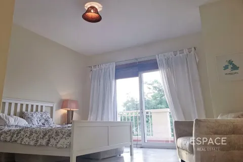 Villa in Springs 10, The Springs, Dubai 4 bedrooms, 288 sq.m. № 62292 - photo 6