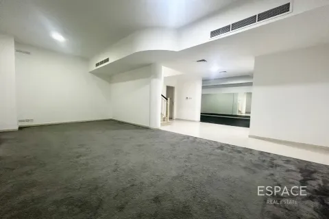 Villa in The Springs, Dubai 3 bedrooms, 297 sq.m. № 122618 - photo 9