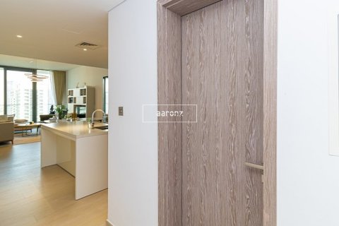 Apartment in Dubai Marina, Dubai 2 bedrooms, 129.6 sq.m. № 42623 - photo 6