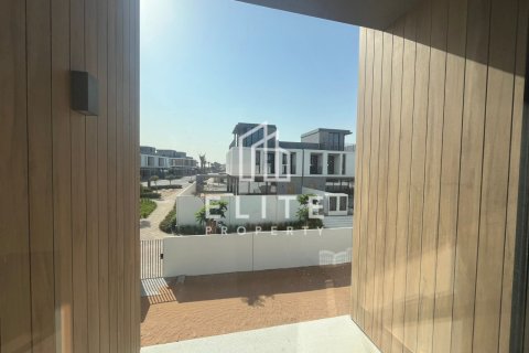 Снять в аренду виллу в Дубае: 4 спальни, № 89655 - фото 9