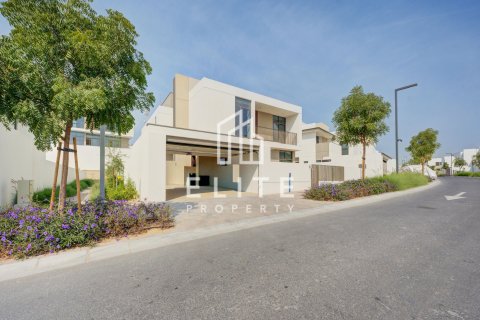 Вилла в Дубае, 5 спален, № 89653